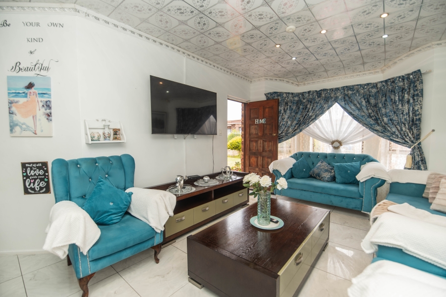 4 Bedroom Property for Sale in Humewood Extension Eastern Cape
